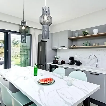 Natura * Trapezaki (Kefalonia)